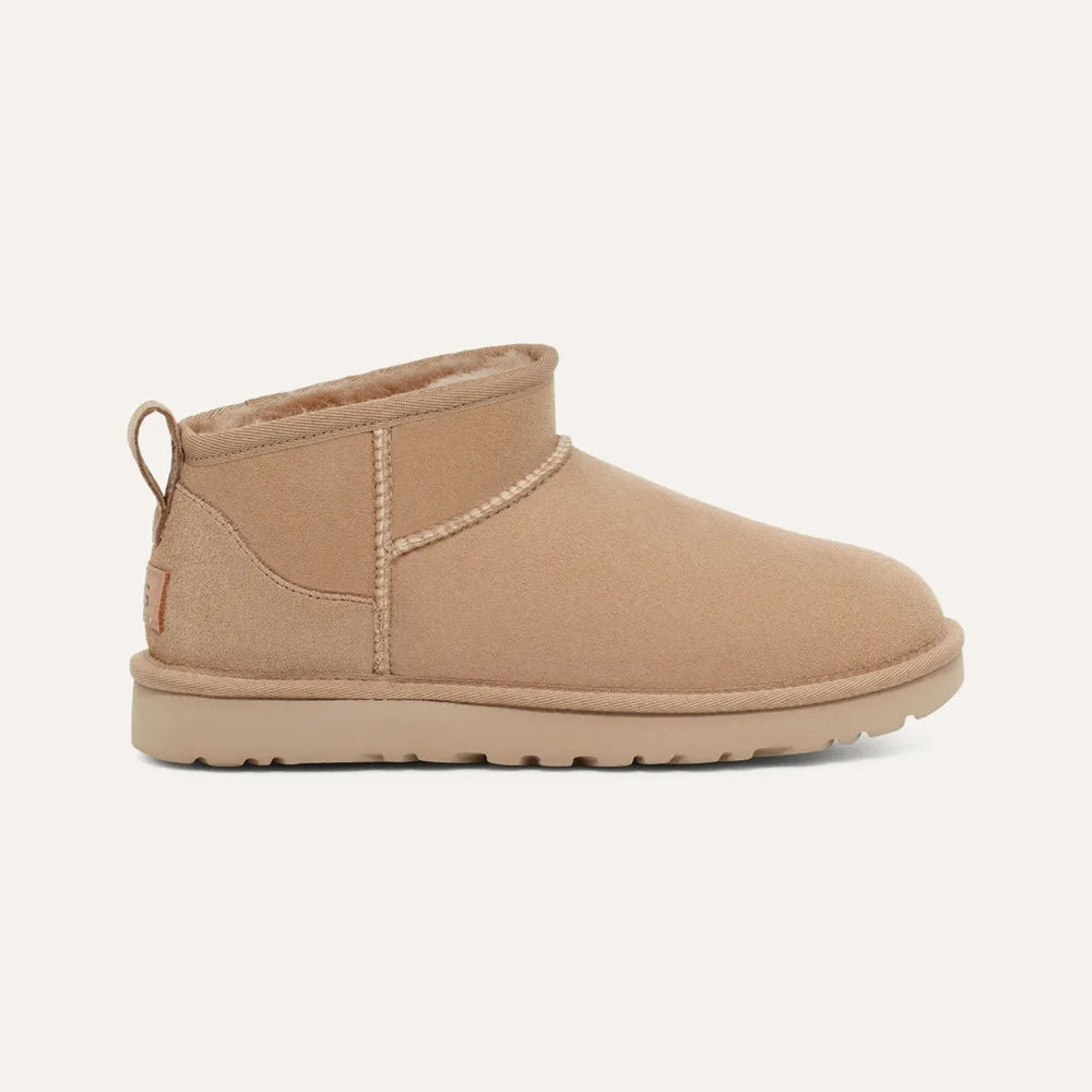 Pukas-Surf-Shop-Shoes-UGG-Classic-Ultra-Mini