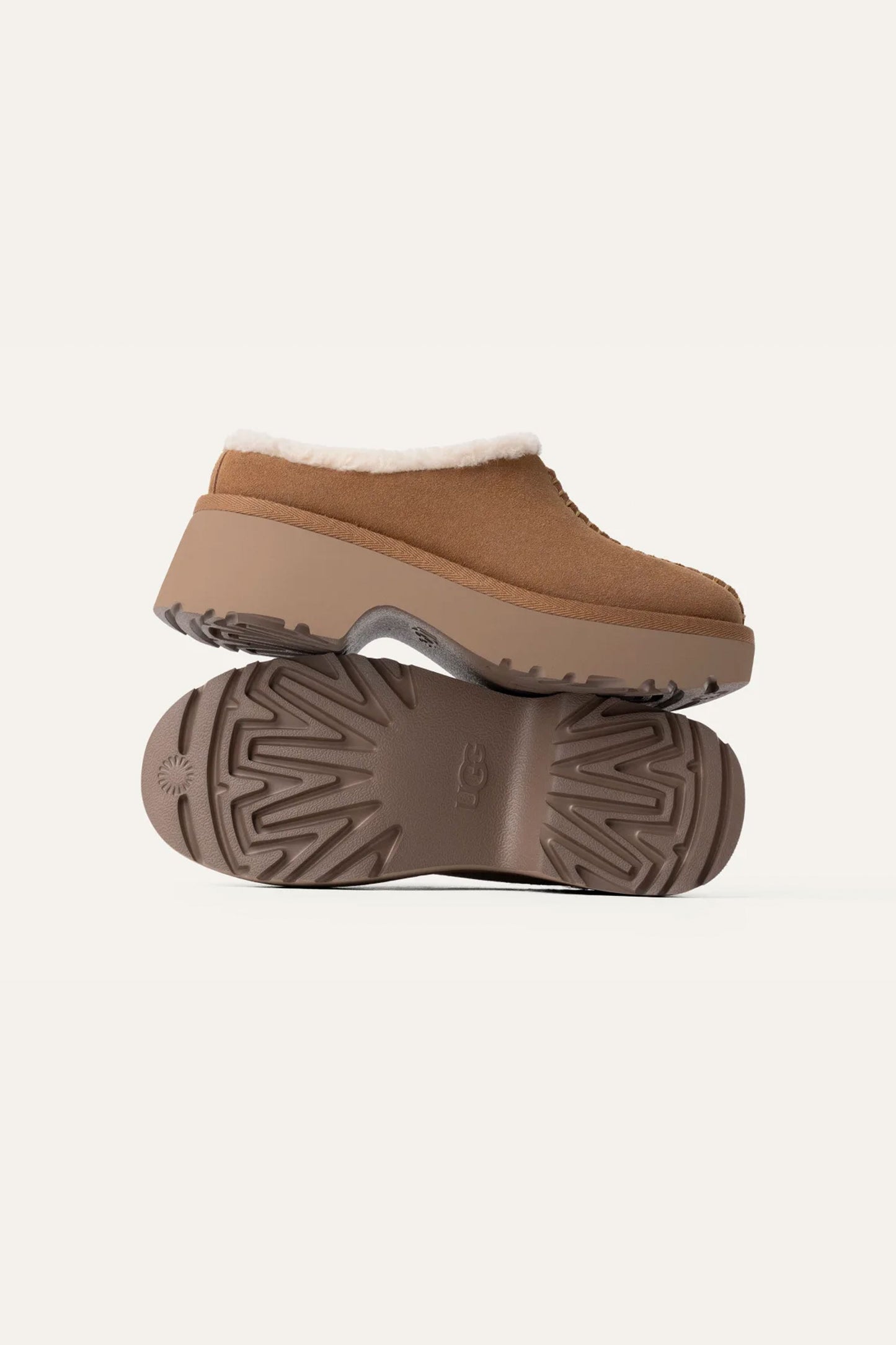 Pukas-Surf-Shop-Shoes-UGG-New-Heights-Chestnut