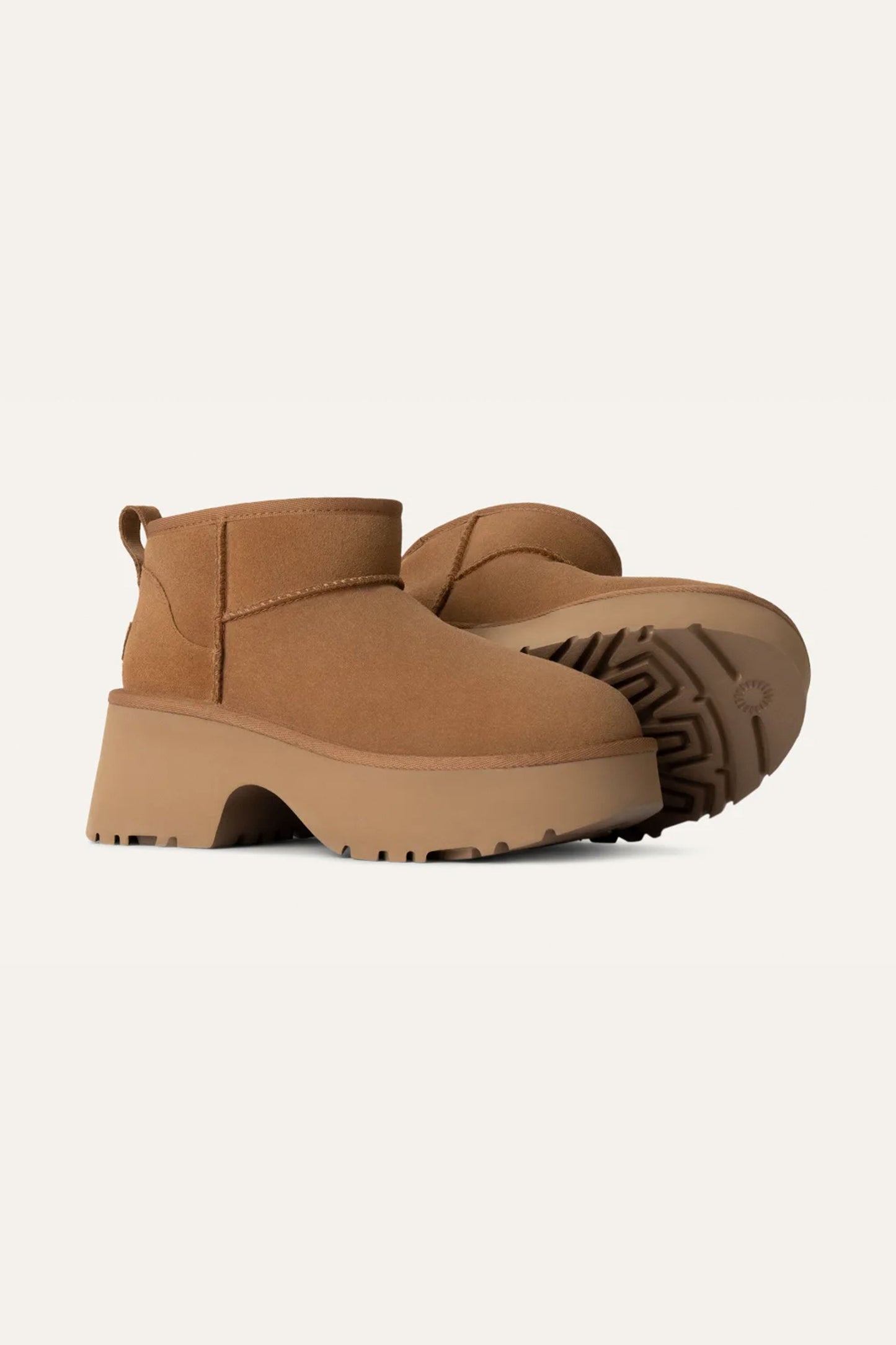 Pukas-Surf-Shop-Shoes-UGG-Ultra-Mini-New-Heights-Chestnut