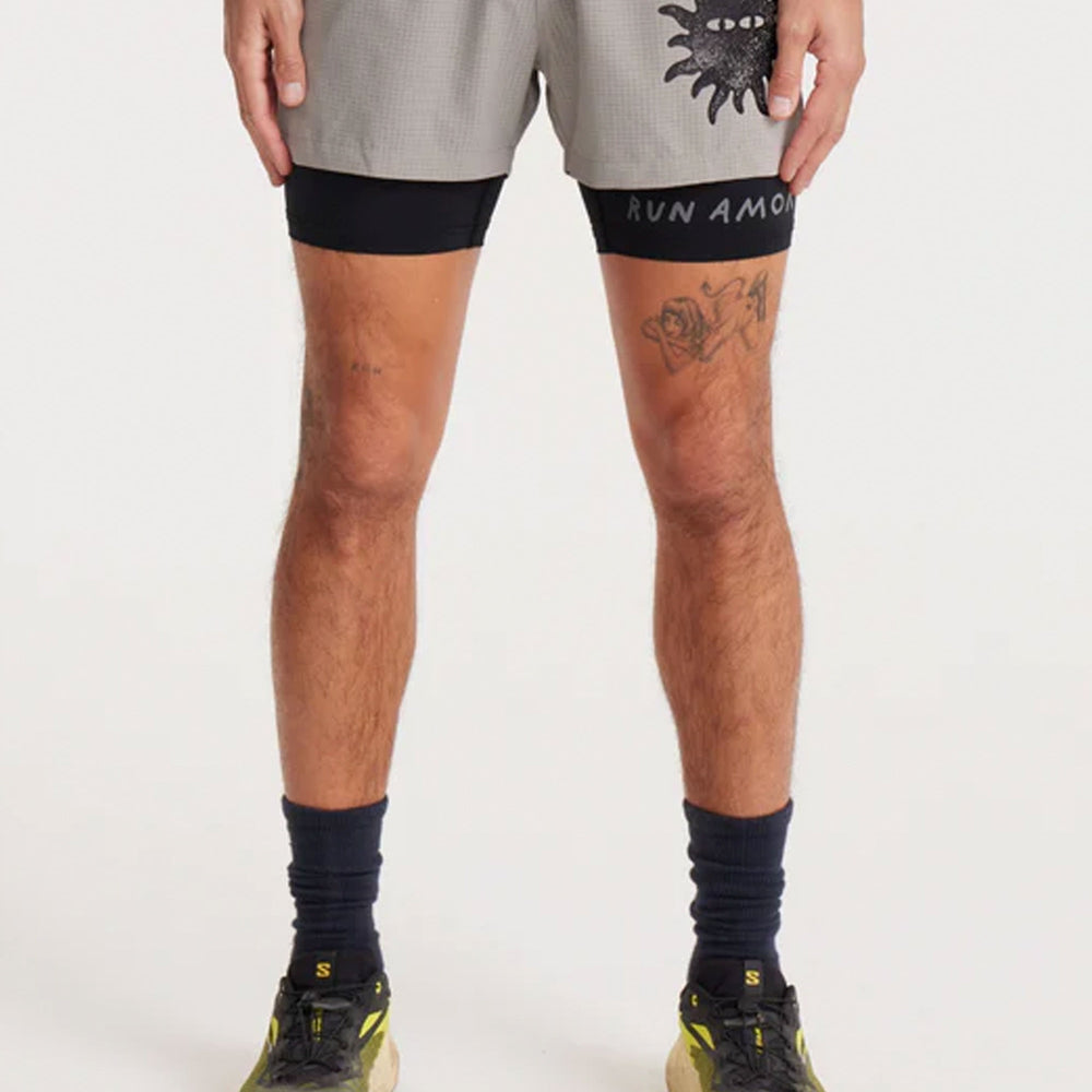 Pukas-Surf-Shop-Short-Man-Roark-Bommer-Grey