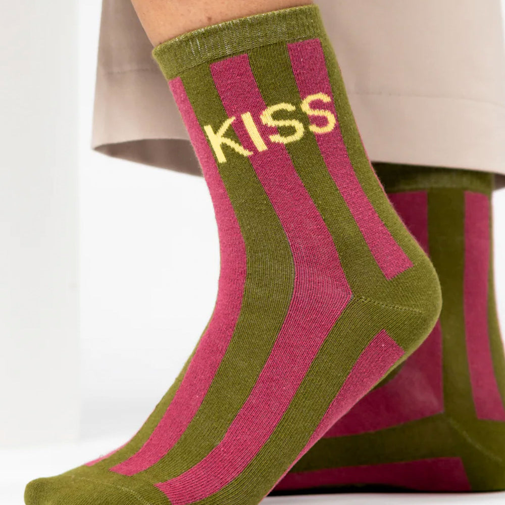 
                      
                        Pukas-Surf-Shop-Socks-Billybelt-Stripped-Kiss-Green-Pink
                      
                    