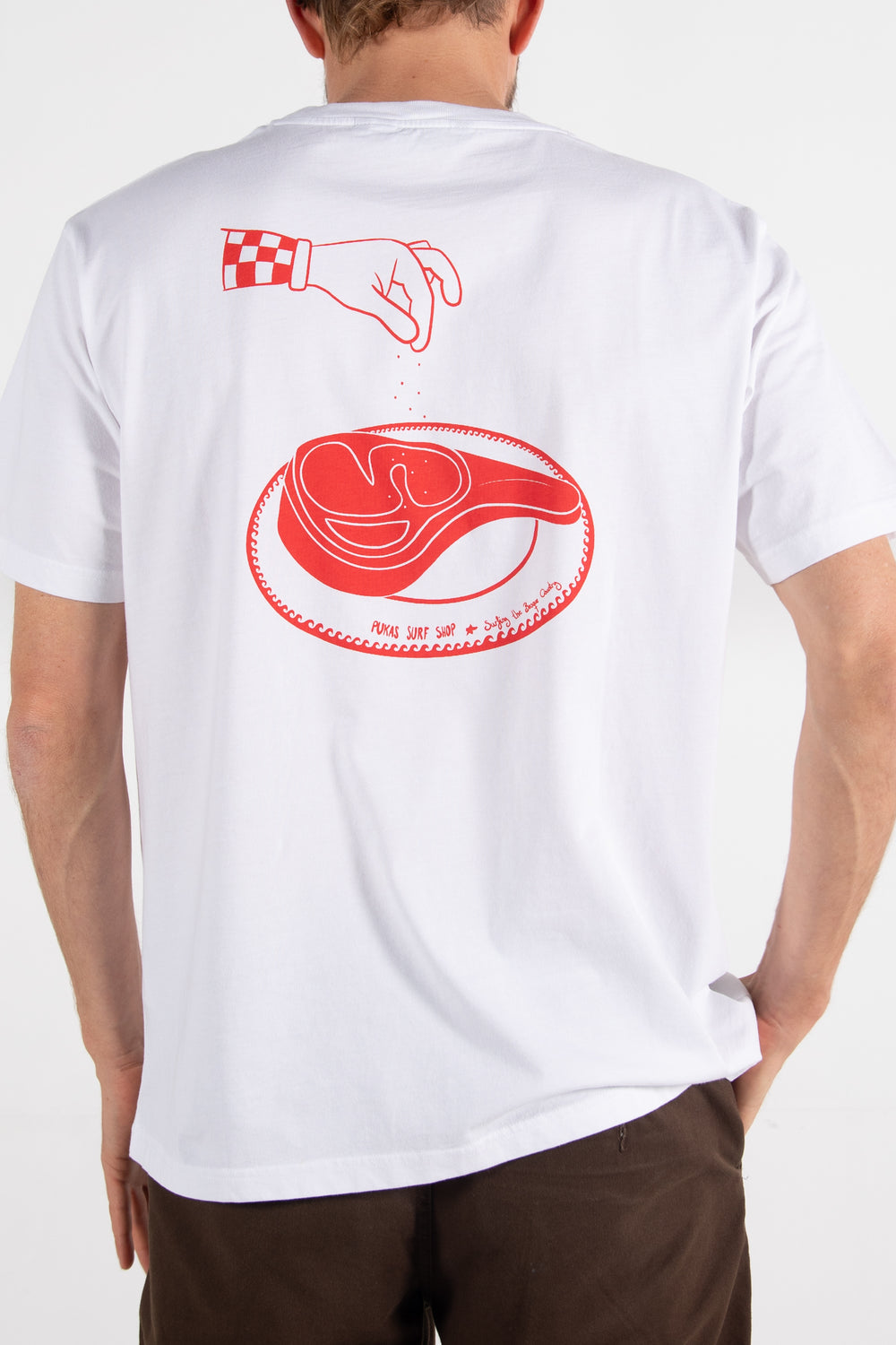 Pukas-Surf-Shop-Surfing-The-Basque-Country-txuleta-tee-man-white