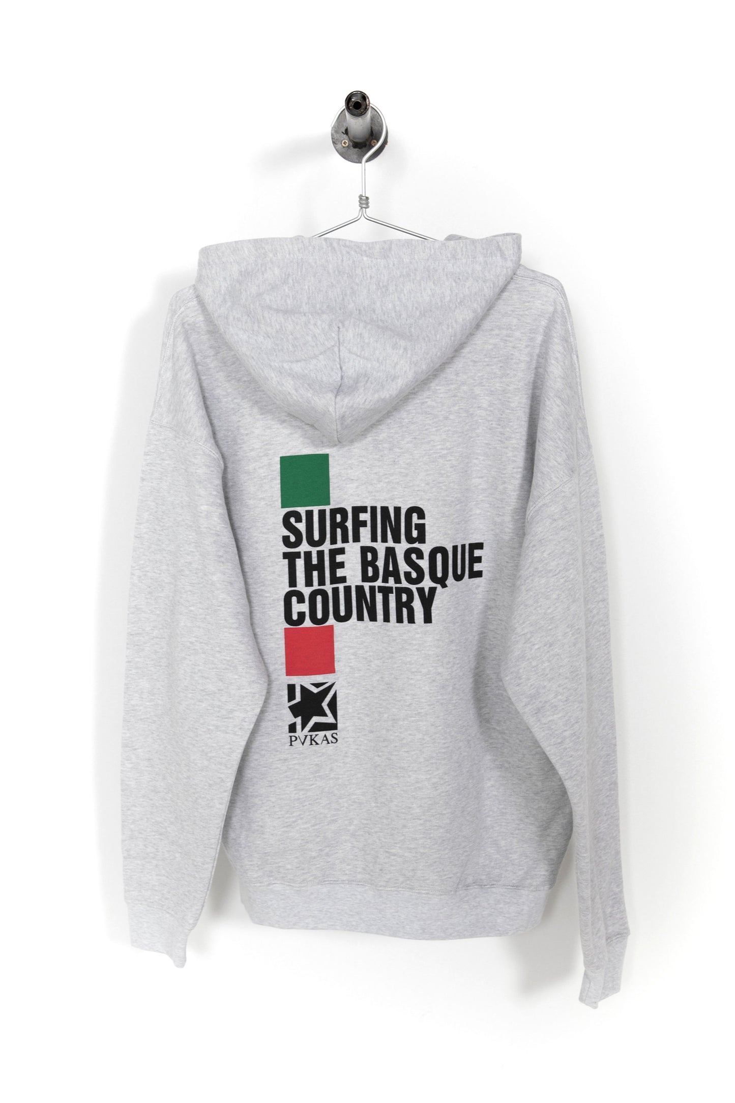 Pukas-Surf-Shop-Surfing-the-basque-country-man-hoodie-grey-2