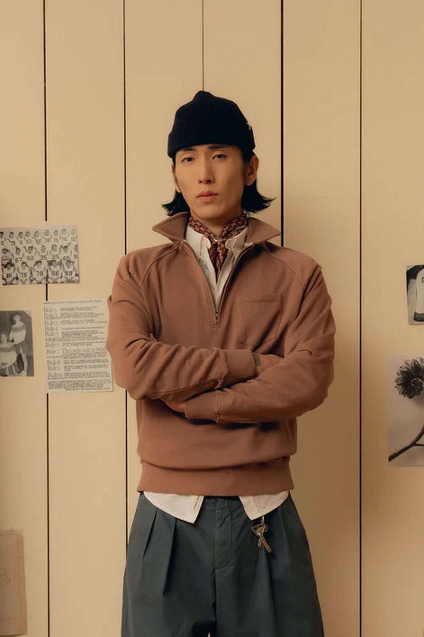 Pukas-Surf-Shop-Sweater-Man-Pompeii-Fudge-Pocket-Brown