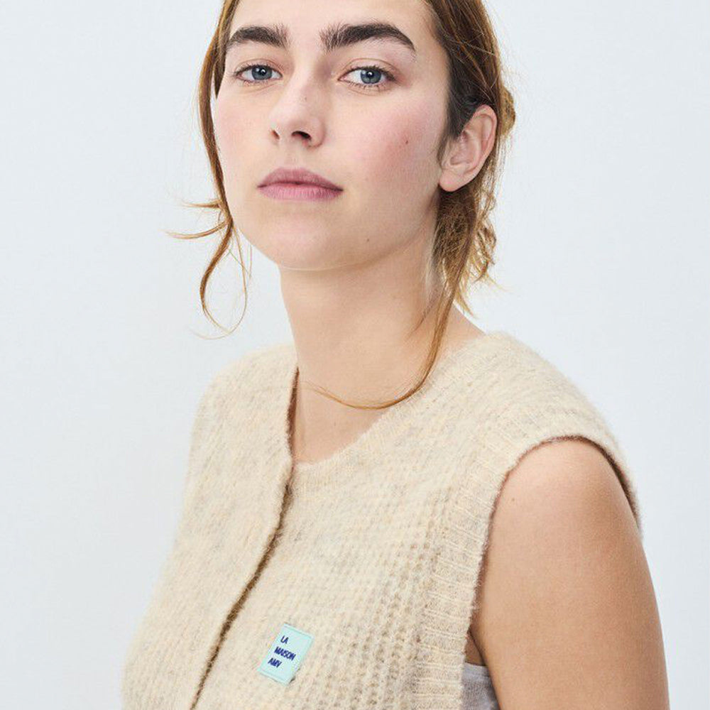 Pukas-Surf-Shop-Sweater-Woman-American-Vintage-East-Beige