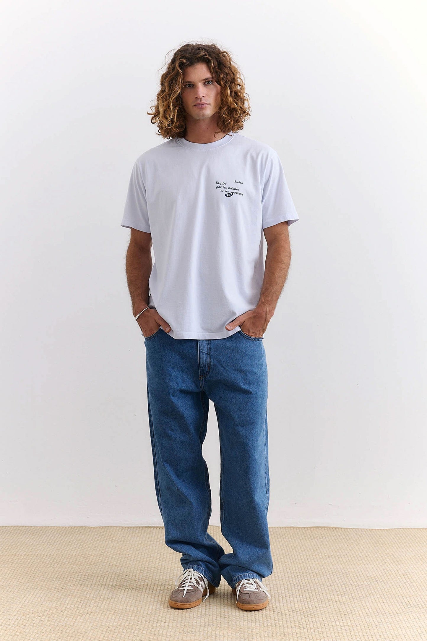 Pukas-Surf-Shop-Tee-Man-Birden-Aromes-White