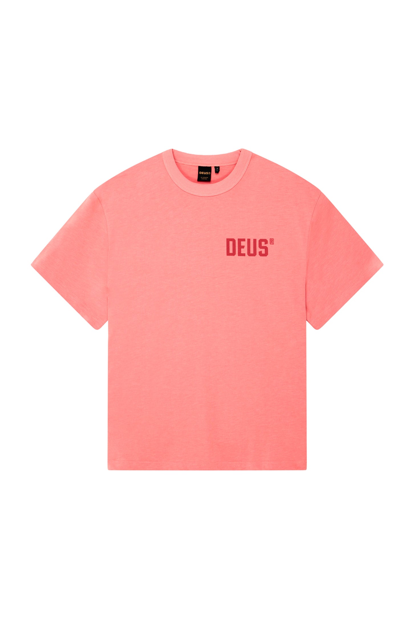 Pukas-Surf-Shop-Tee-Man-Deus-Hemlock-Latana