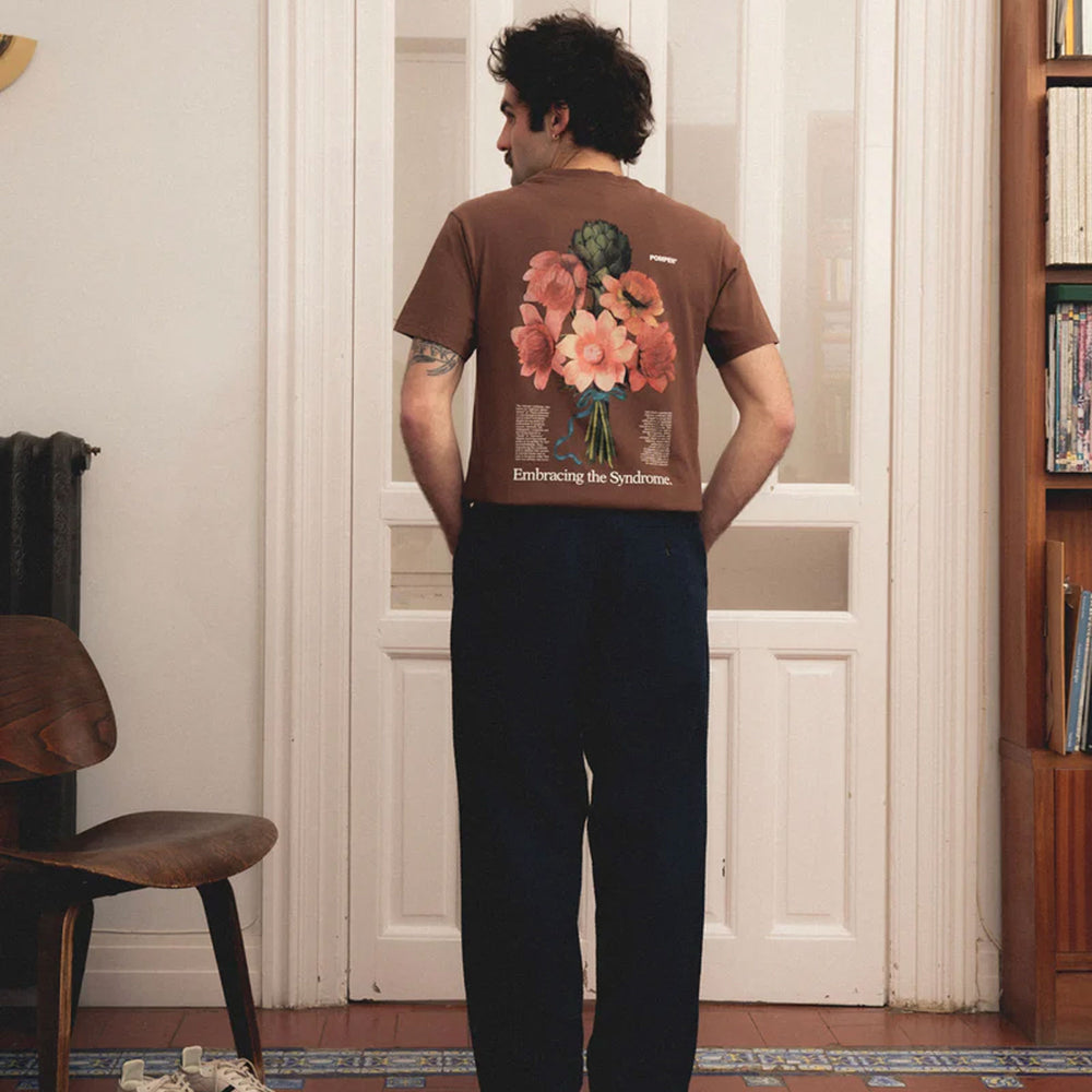 Pukas-Surf-Shop-Tee-Man-Pompeii-Impostor-Syndrome-Chocolate