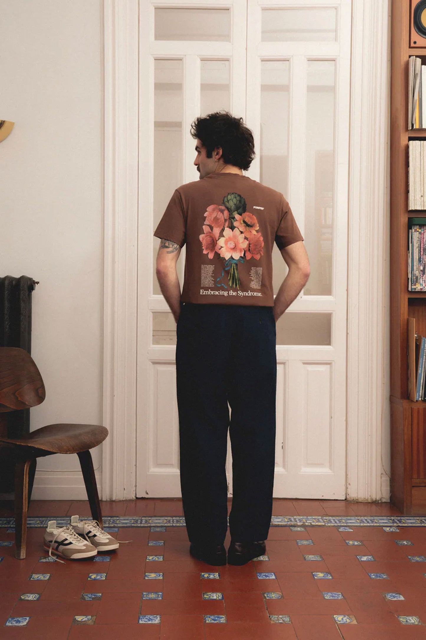 Pukas-Surf-Shop-Tee-Man-Pompeii-Impostor-Syndrome-Chocolate