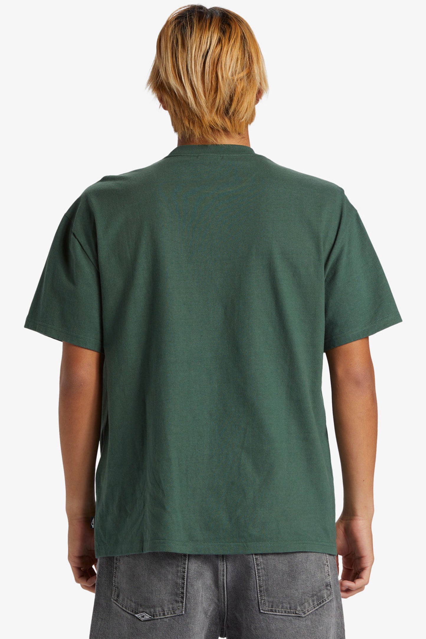 Pukas-Surf-Shop-Tee-Man-Quiksilver-Spike-Ball-Mer