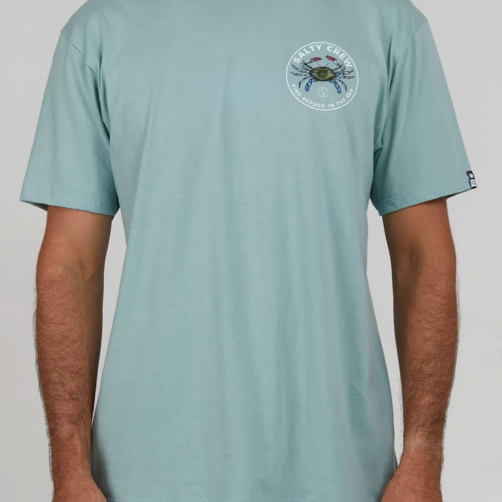 Pukas-Surf-Shop-Tee-Man-Salty-Crew-Blue-Crabber-Premium-Mackerel