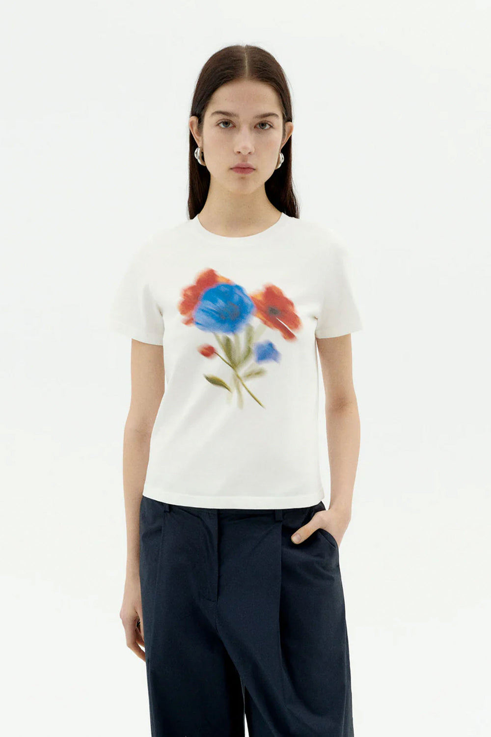 Pukas-Surf-Shop-Tee-Thinking-Mu-Blurry-Flowers-White