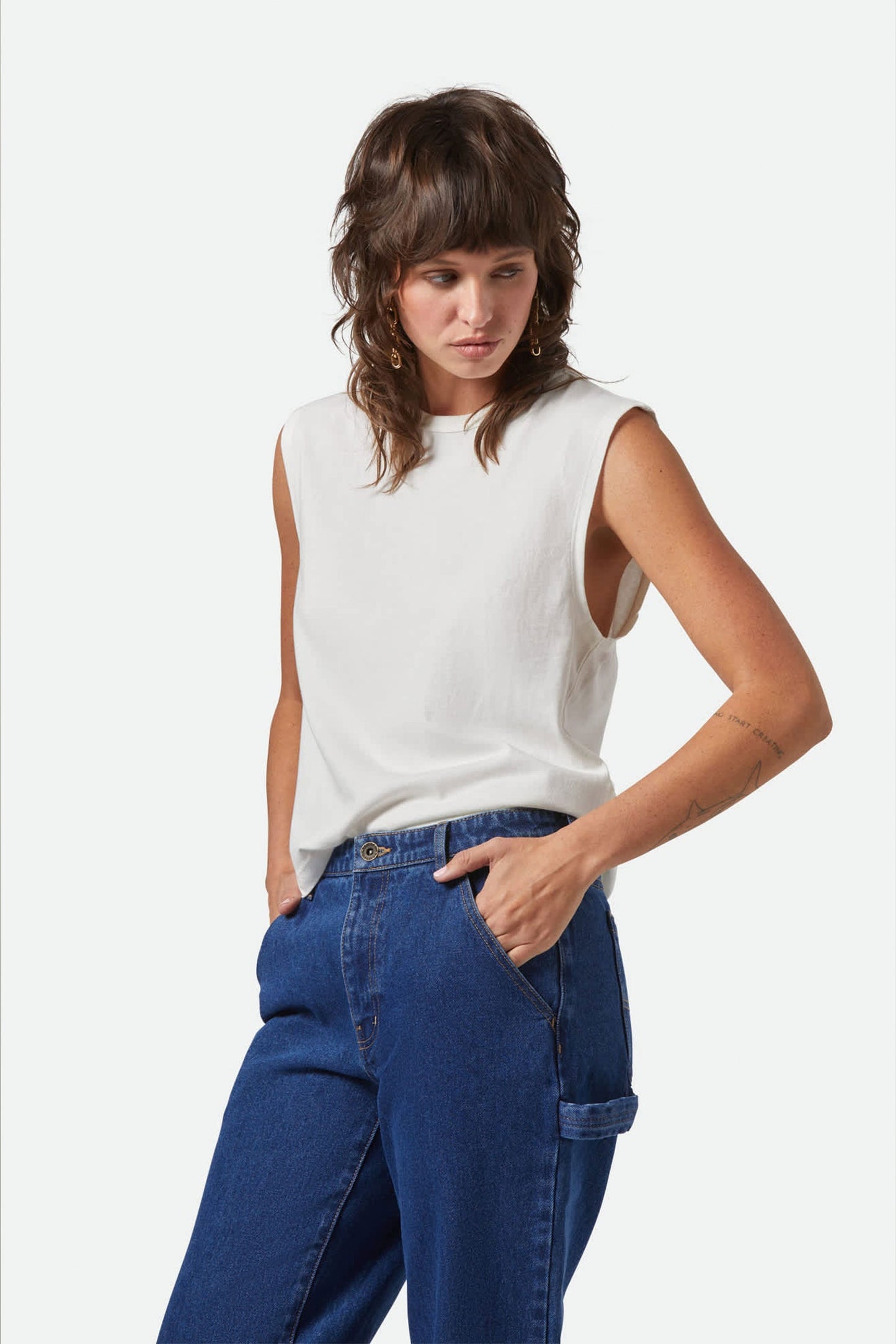 Pukas-Surf-Shop-Tee-Woman-Brixton-Carefree-White