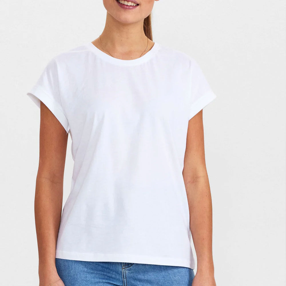 
                      
                        Pukas-Surf-Shop-Tee-Woman-Numph-Nubeverly-Bright-White
                      
                    