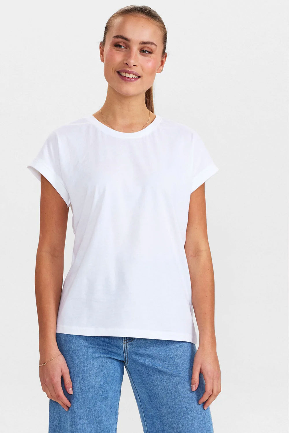 Pukas-Surf-Shop-Tee-Woman-Numph-Nubeverly-Bright-White