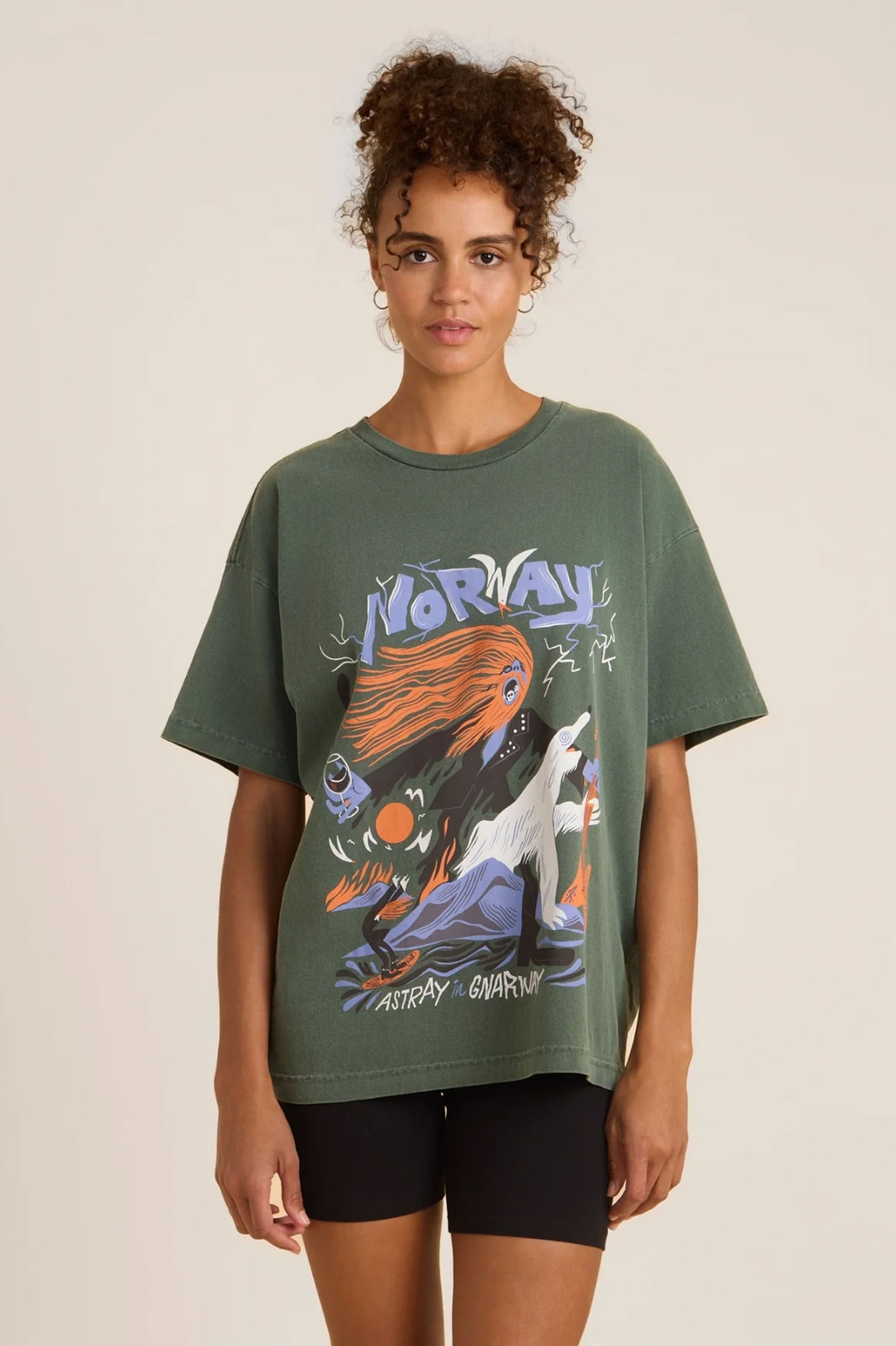 Pukas-Surf-Shop-Tee-Woman-Roark-Gnarway-Oversized-Green