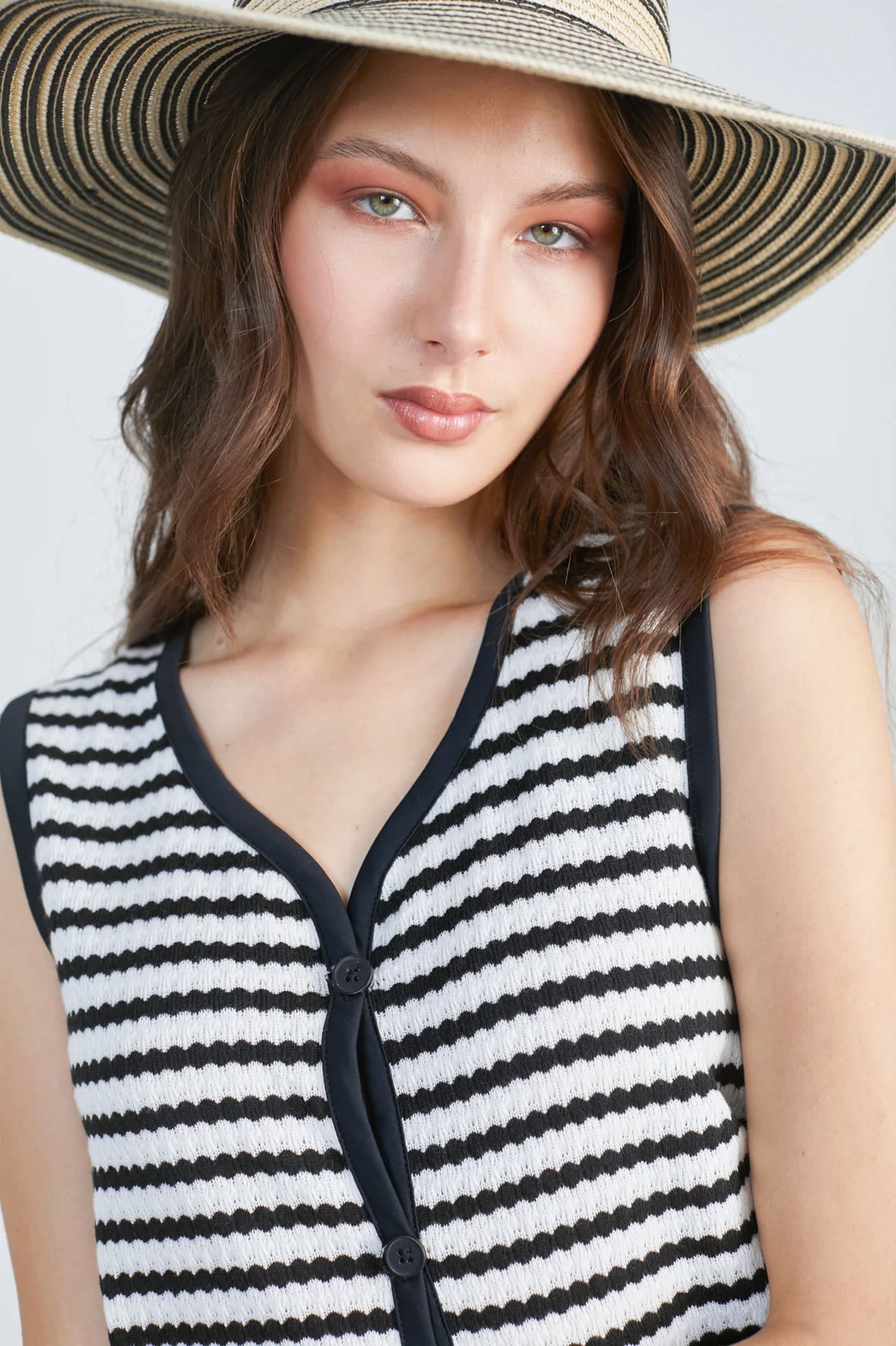 Pukas-Surf-Shop-Top-24-Colours-12357-Black-Stripes