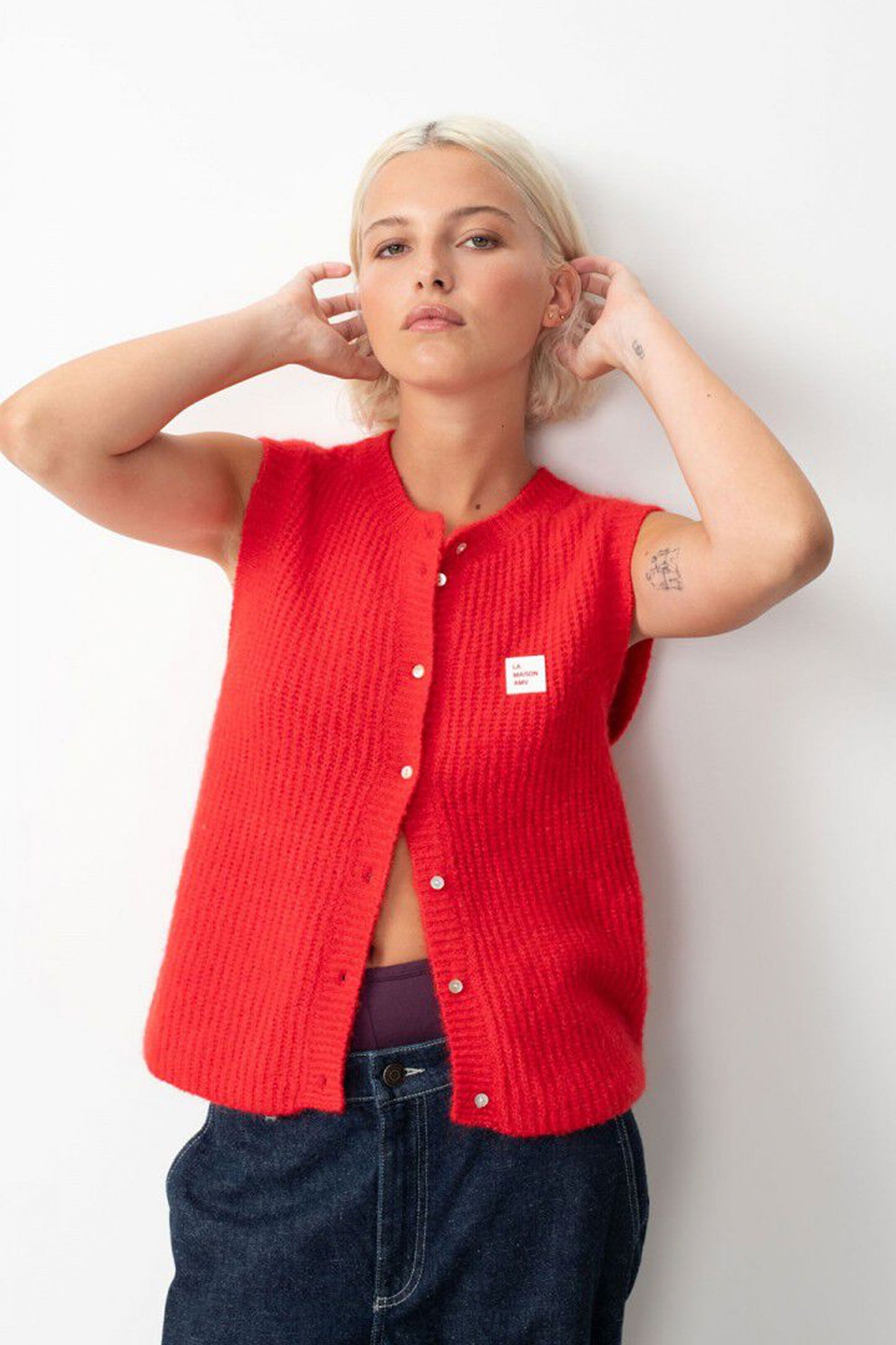 Pukas-Surf-Shop-Vest-American-Vintage-East-Chilli-Pepper-Melange