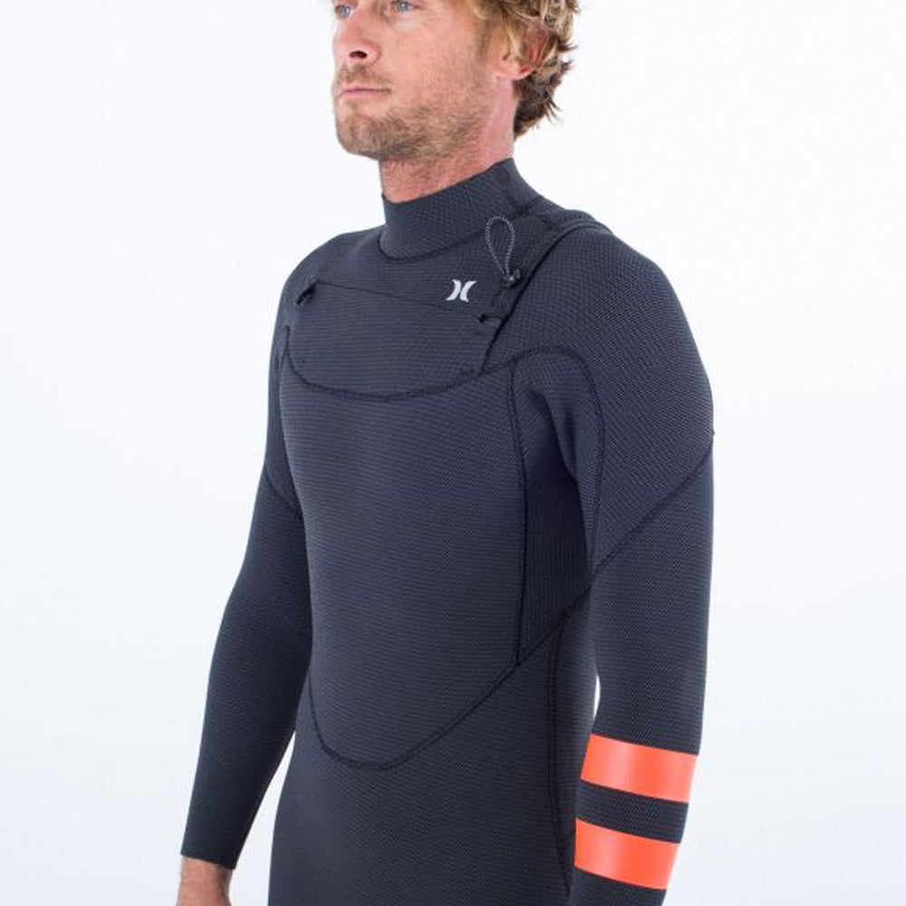 
                      
                        Pukas-Surf-Shop-Wetsuit-Man-Hurey-plus-Black-5-3-mm
                      
                    