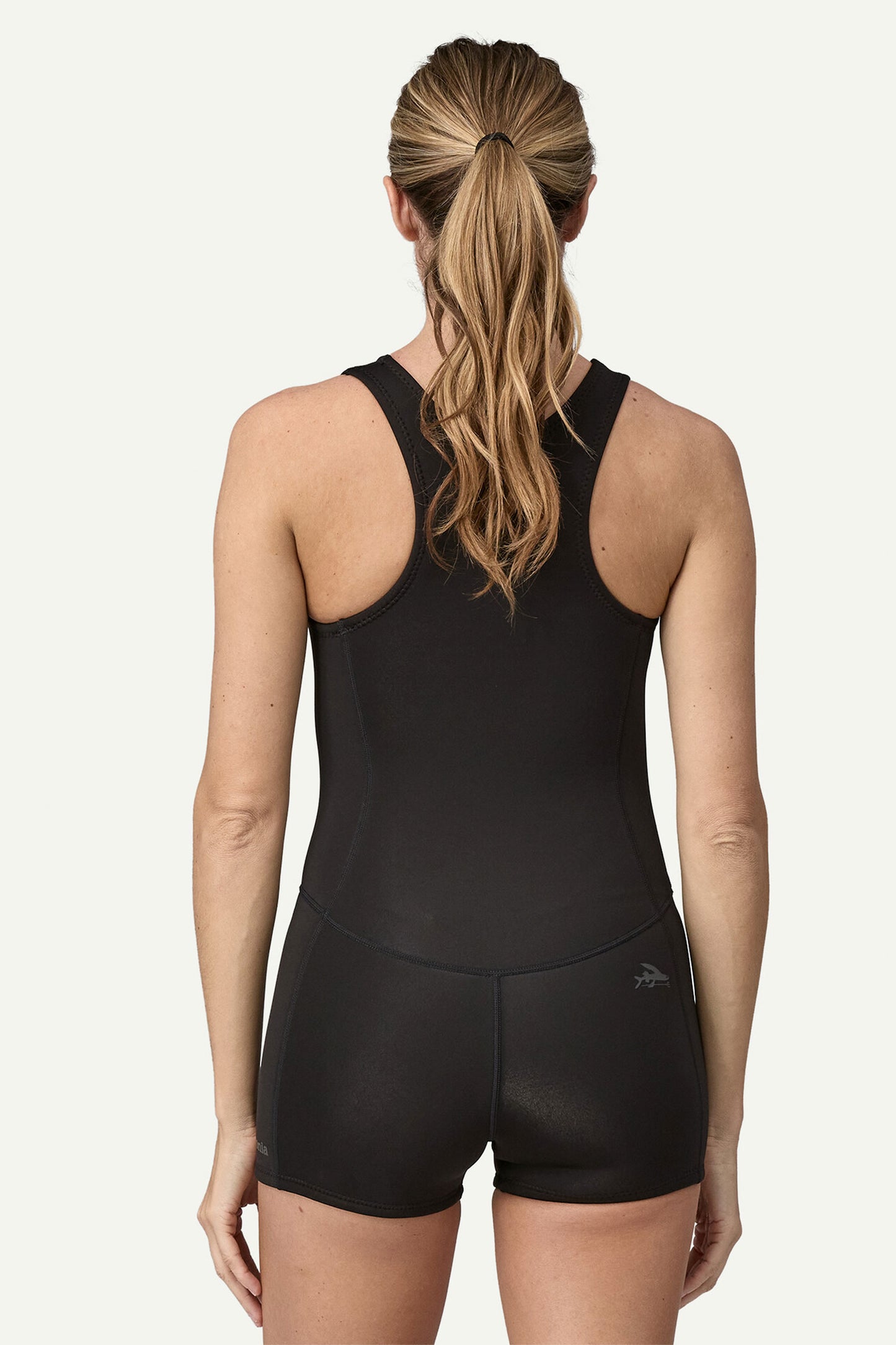 Pukas-Surf-Shop-Wetsuits-Woman-Patagonia-Yulex-Regulator-Spring-Jane