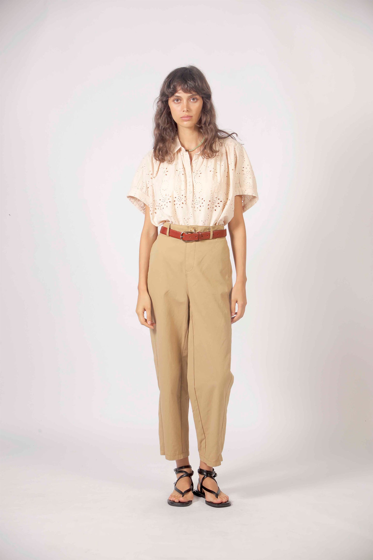 THE KORNER Summer Shirt in Beige - Women's lightweight relaxed fit shirt
