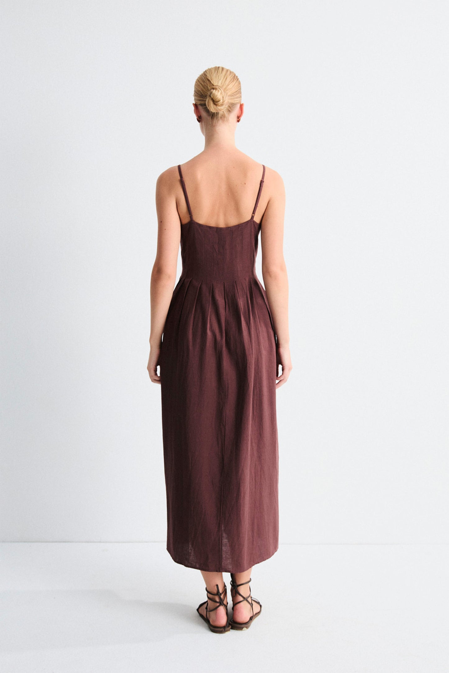 MUS & BOMBON Soleil dress in brown - pleated midi dress
