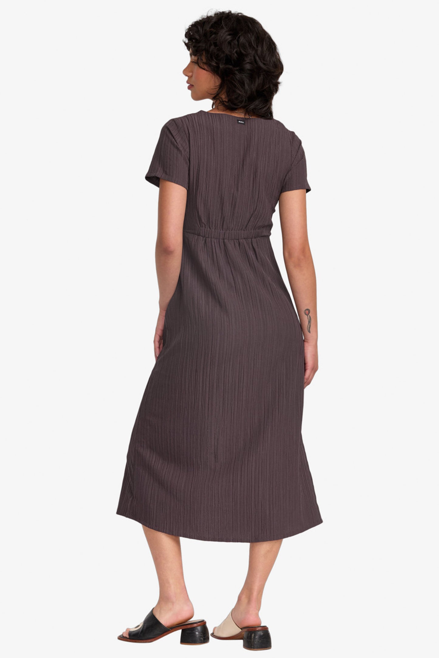 Pukas-Surf-Shop-Woman-Dress-Rvca-Understated-Midi-Raisin