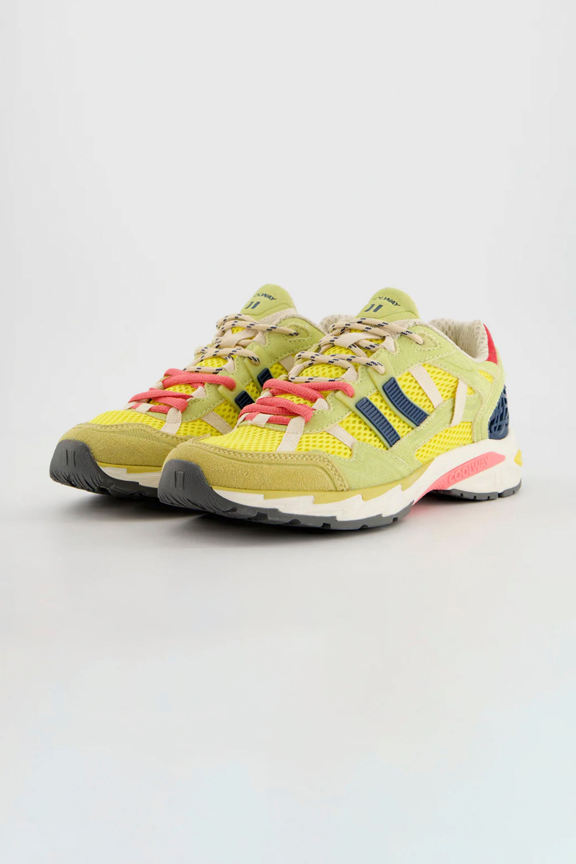 ネオンイエロー COOLWAY 2003 Neon Pulse Sneakers | Shop at PUKAS SURF SHOP