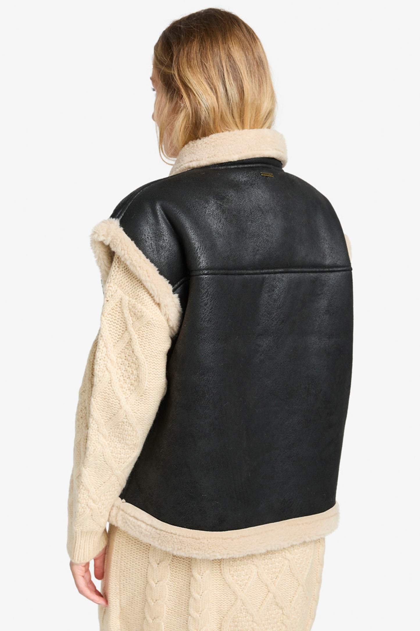 Pukas Surf Shop Billabong Night Light fleece jacket black pebble sherpa texture