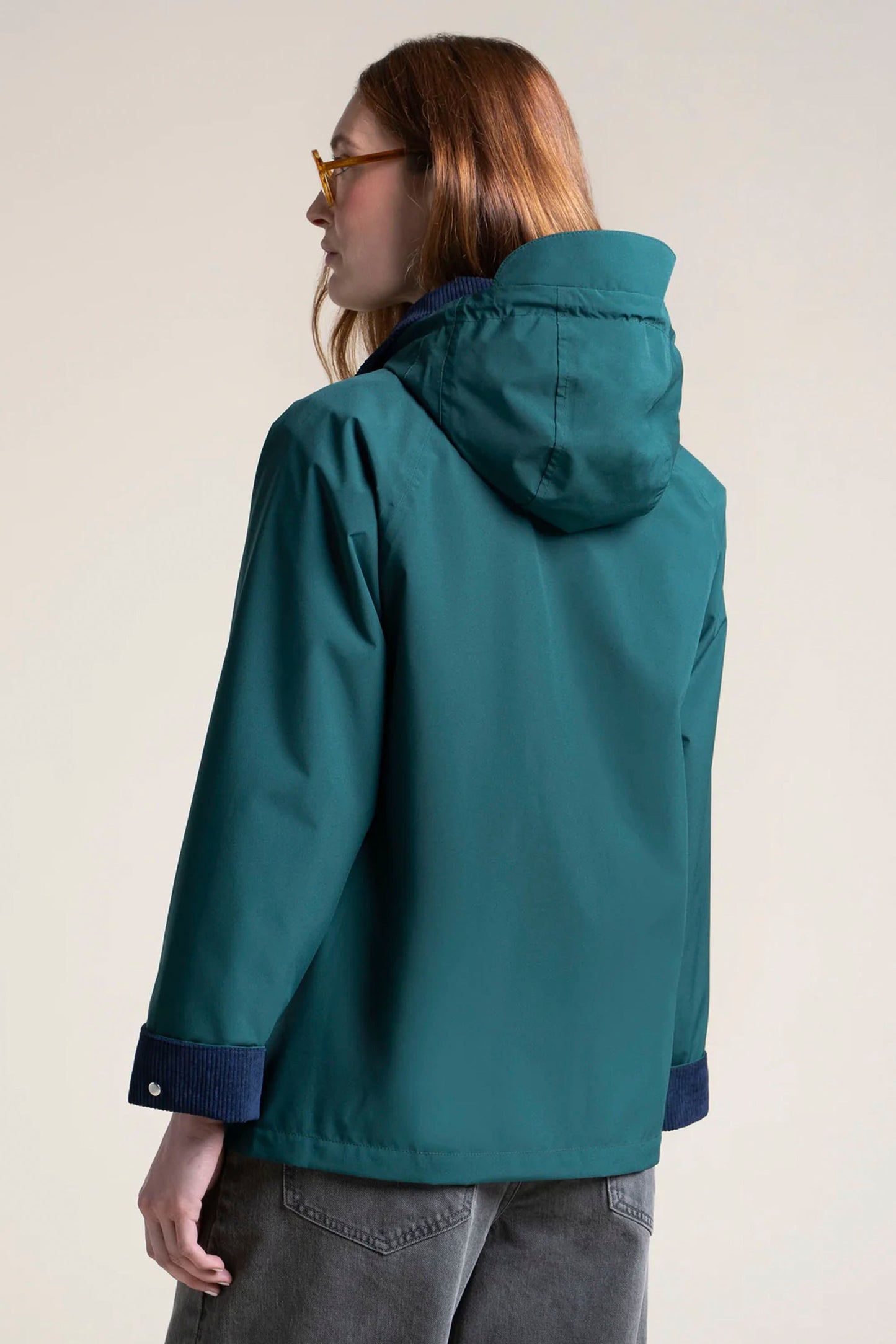 Pukas Surf Shop Flotte women’s waterproof raincoat in Sapin Indigo