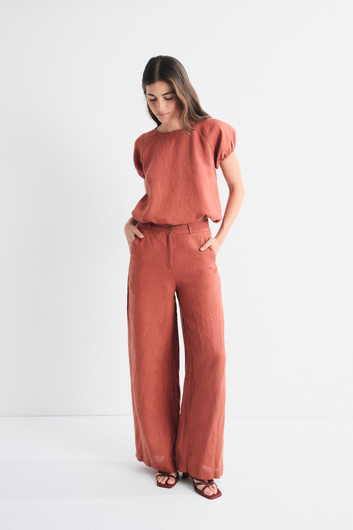 MUS & BOMBON Bobby red linen pants for women - tailored fit front view at Pukas Surf Shop