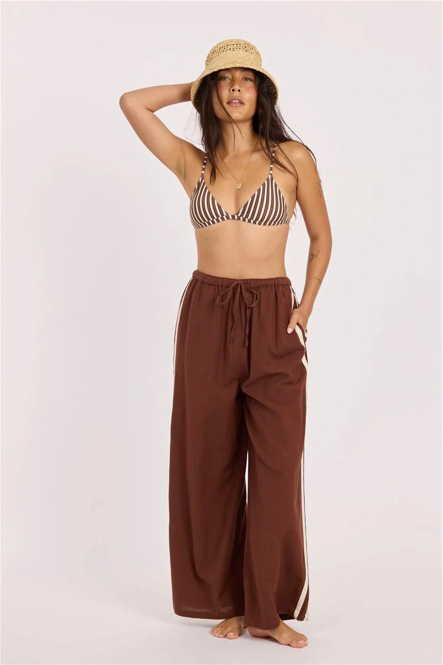 SISSTREVOLUTION Walk The Line high-waist pants in breathable cotton-linen blend