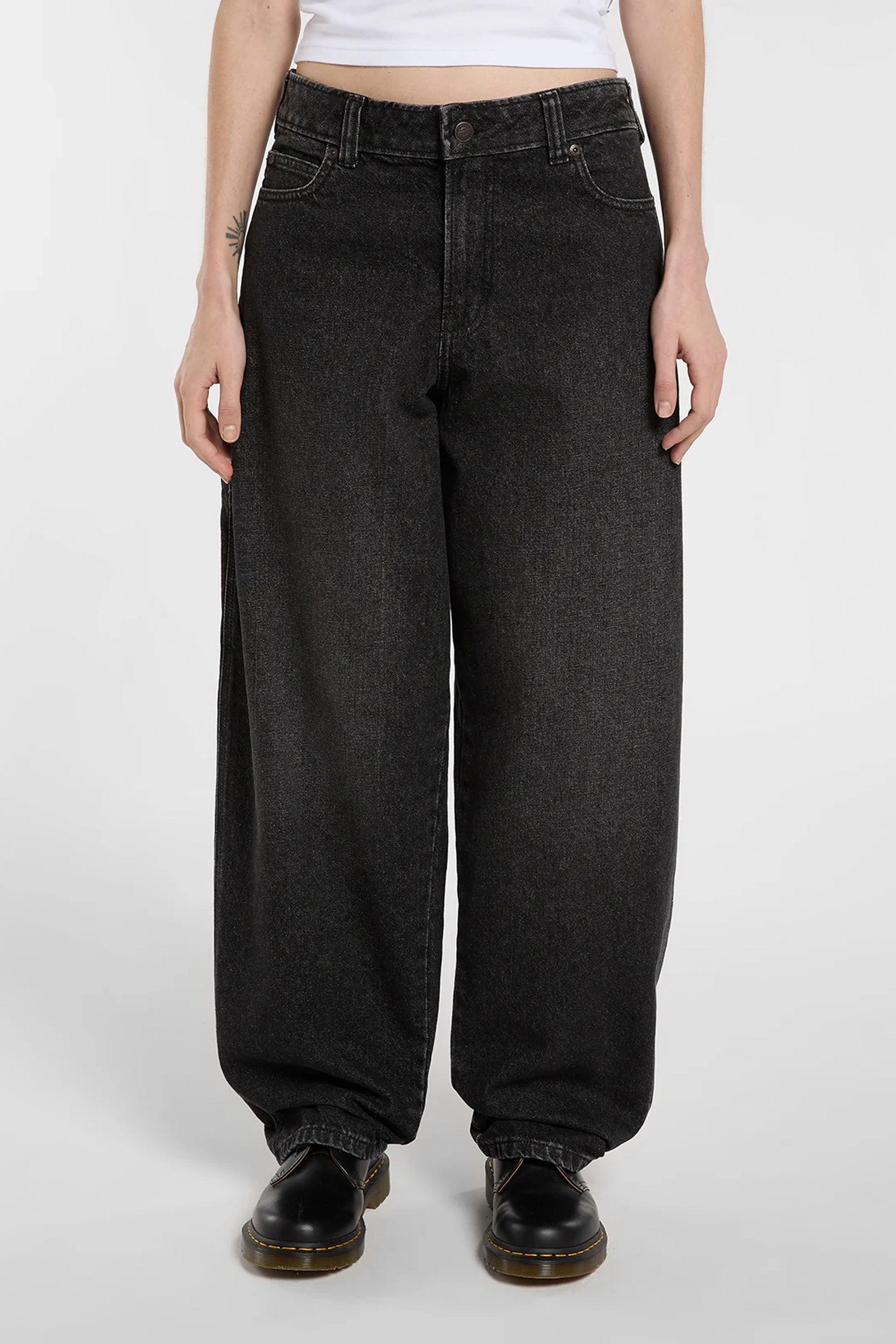 DICKIES 957 Loose Tapered Work Jean Black Wash | Shop at PUKAS