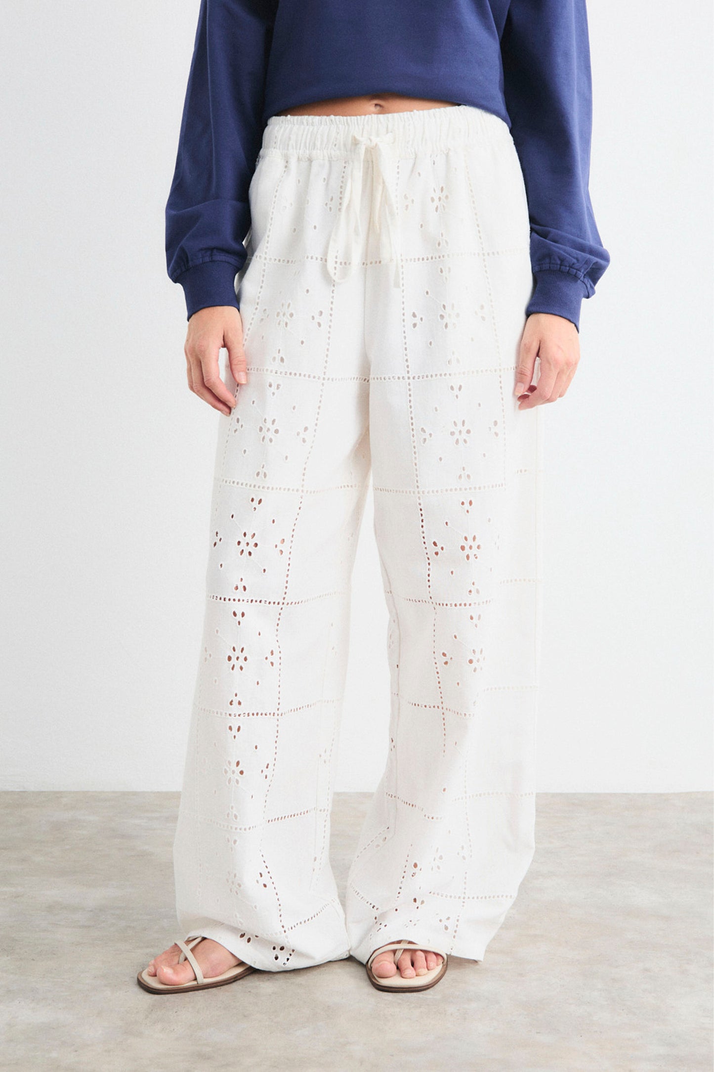Pukas Surf Shop – Women's Mus & Bombon Java Pant in White, front view