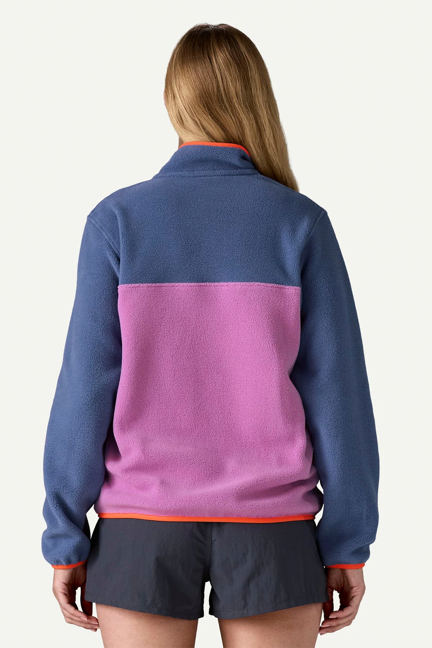 Pukas Surf Shop Patagonia Women’s Lightweight Synchilla Snap-T Fleece Pullover in Brisk Purple