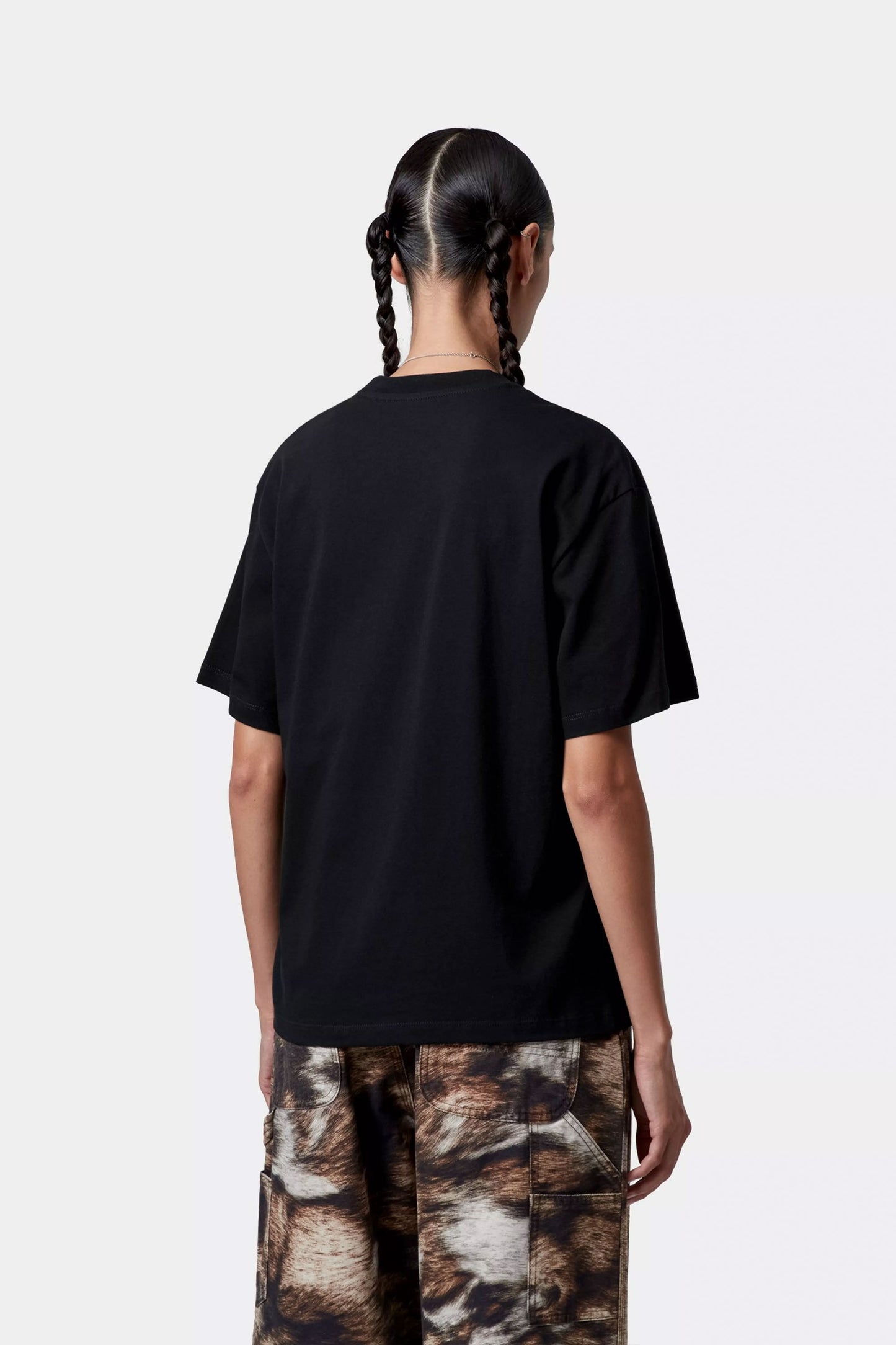 Pukas Surf Shop Carhartt Wip women’s black tee with heart patch