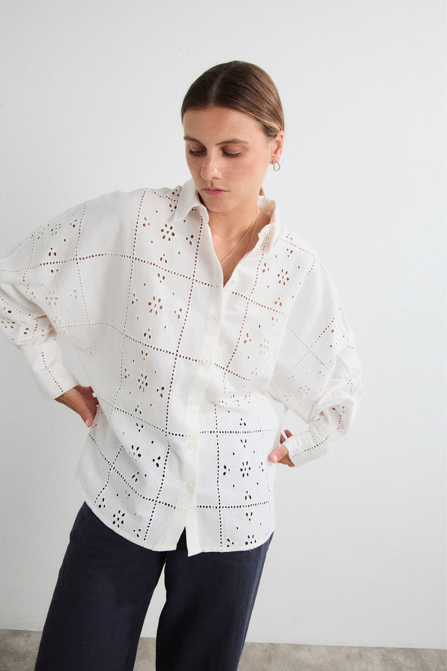 Pukas Surf Shop – Women's Mus & Bombon Java Shirt in White, front view
