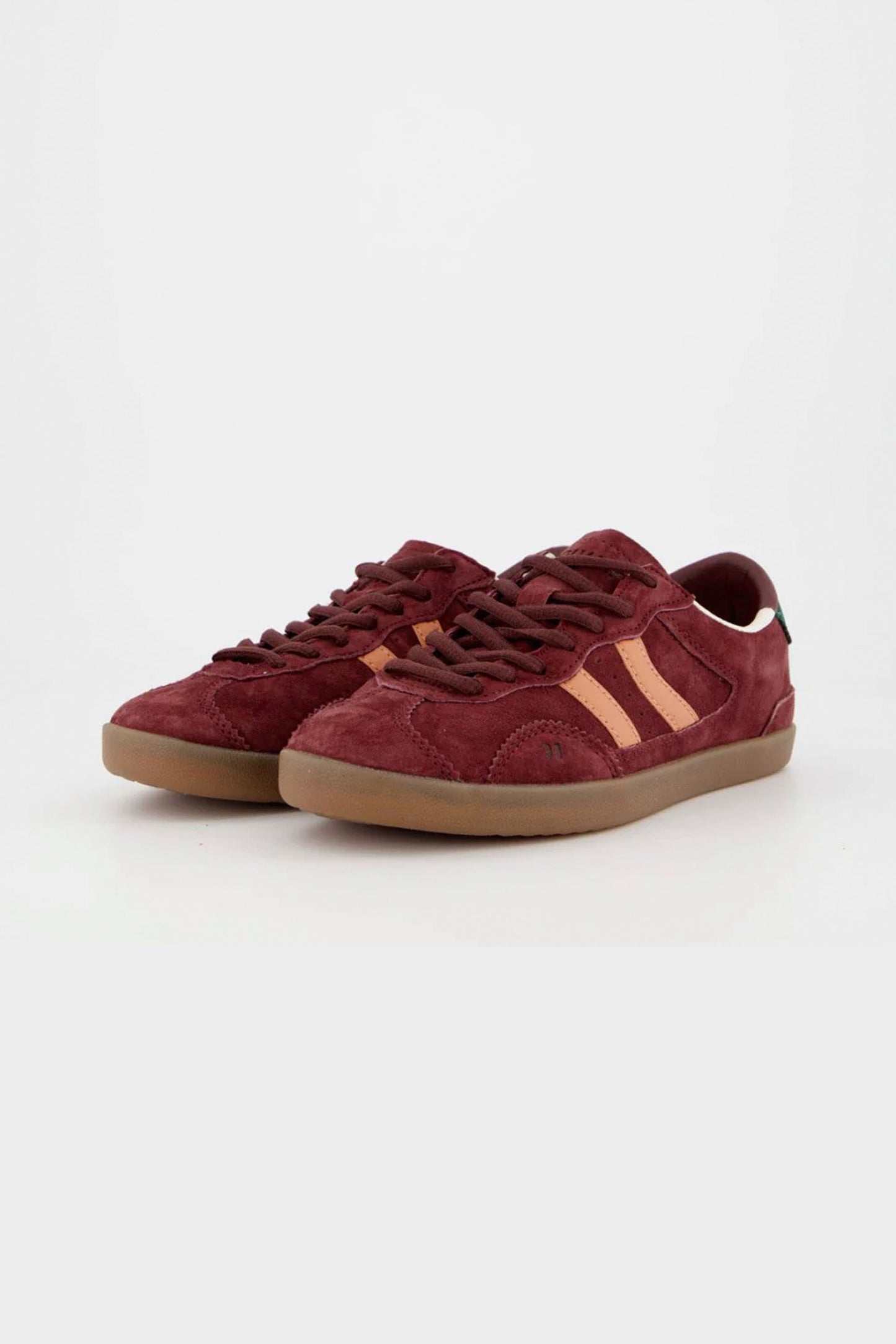 Pukas Surf Shop Coolway Kizuna sneakers in Deep Burgundy