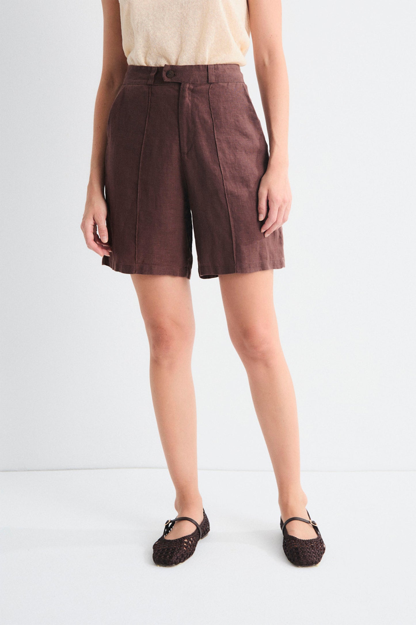 MUS & BOMBON Arani brown linen bermuda shorts for women - front view at Pukas Surf Shop