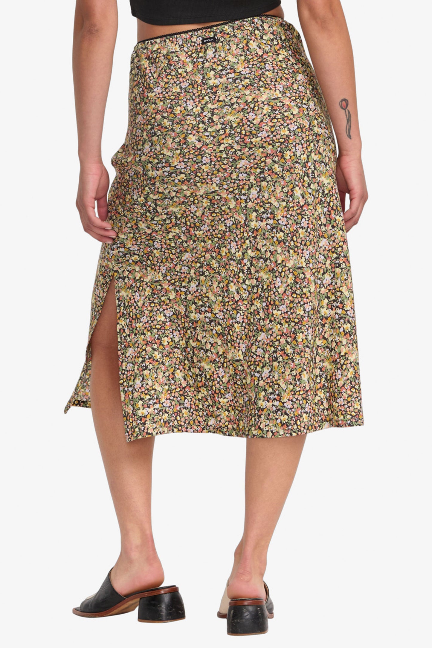 Pukas-Surf-Shop-Woman-Skirt-Rvca-Multi-