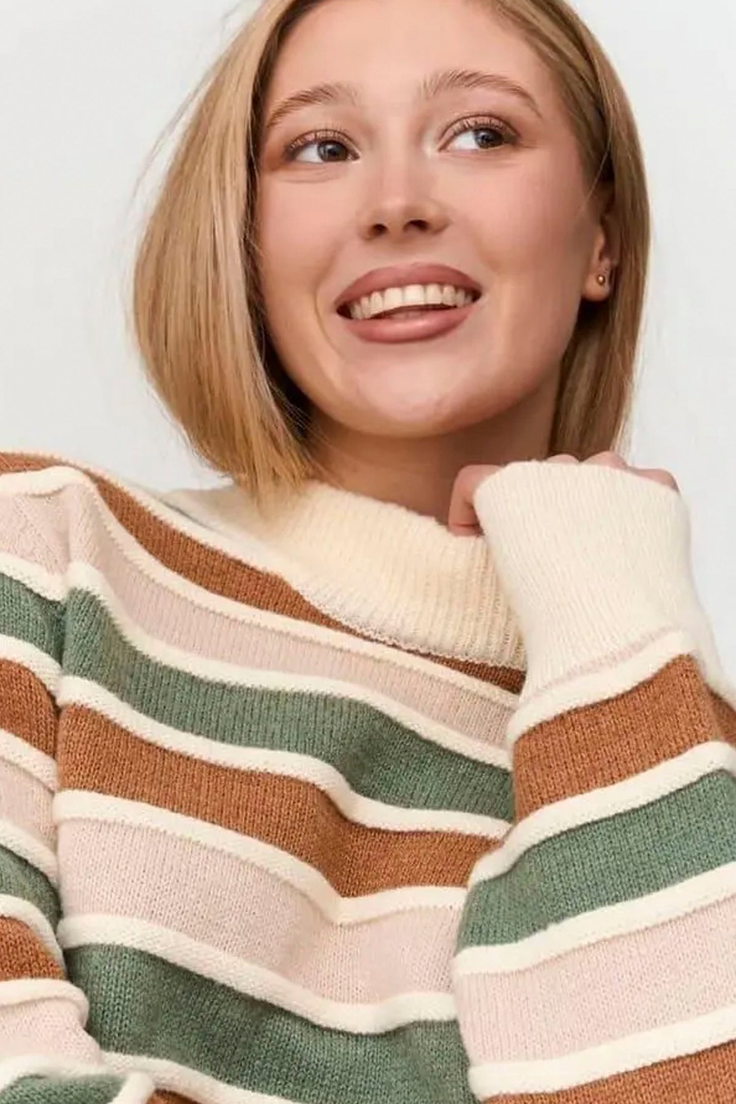 24 Colours Pukas Surf Shop striped knit women’s pullover soft drape
