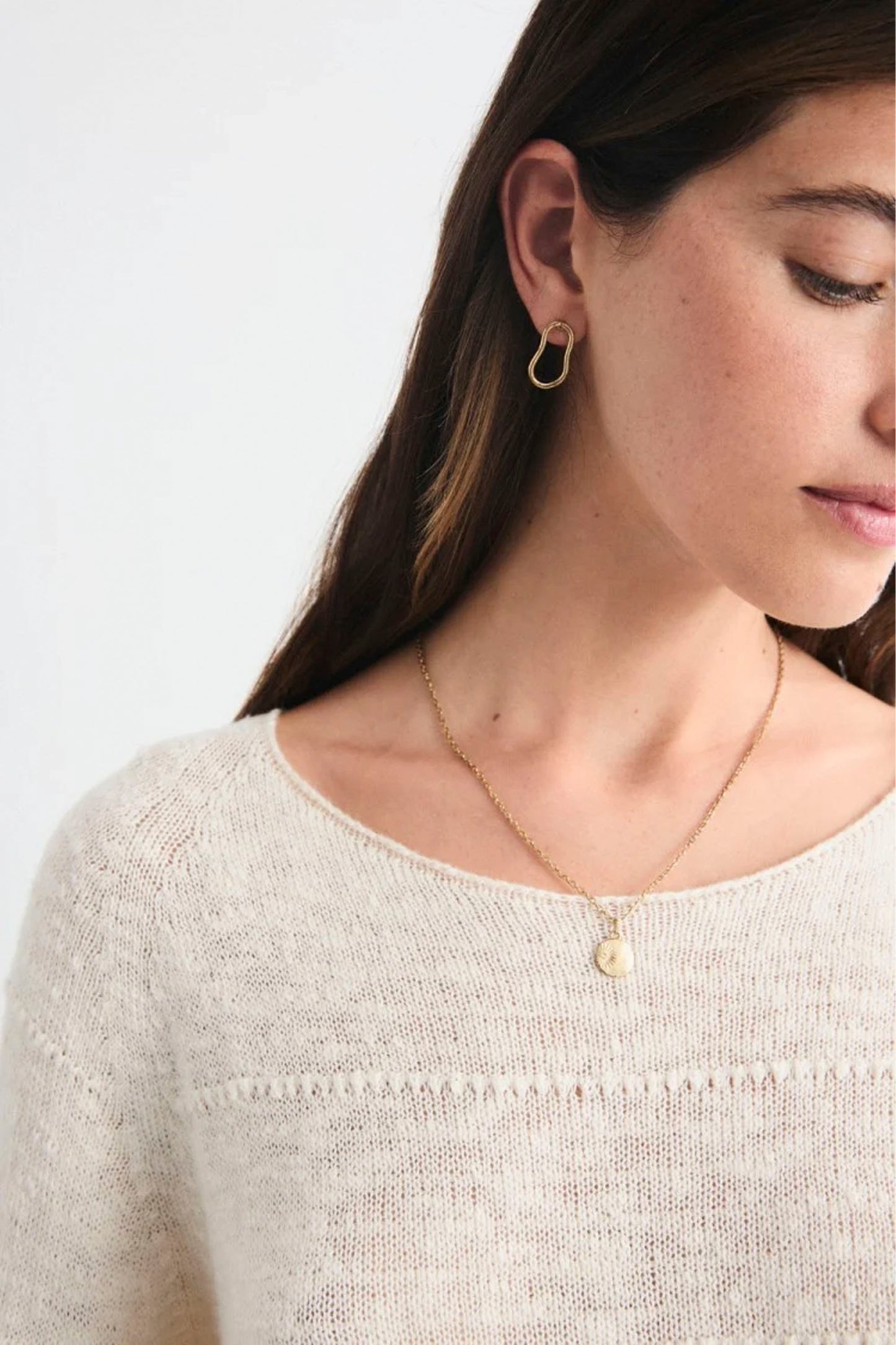 MUS & BOMBON Nunavut sweater in crudo - textured knit with raglan sleeves