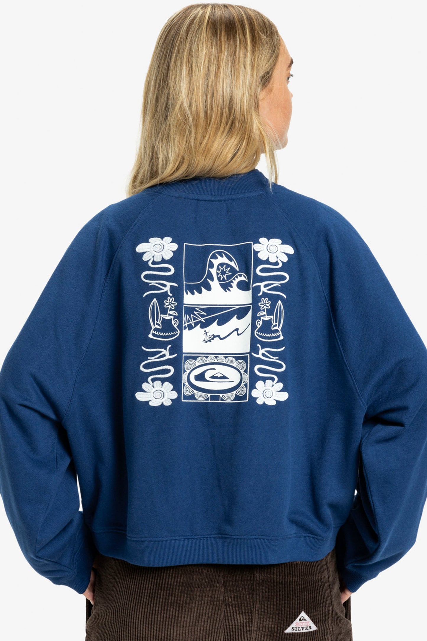 Pukas Surf Shop Quiksilver women’s oversized crew sweatshirt estate blue vintage wash contrast prints
