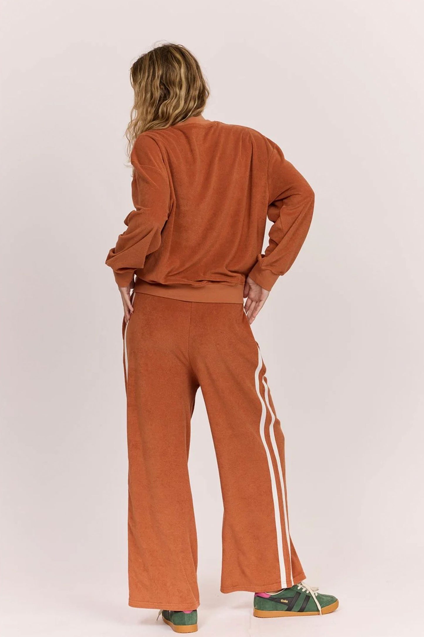 Pukas Surf Shop Sisstrevolution West Shore Terry Fleece terracotta relaxed crew layer
