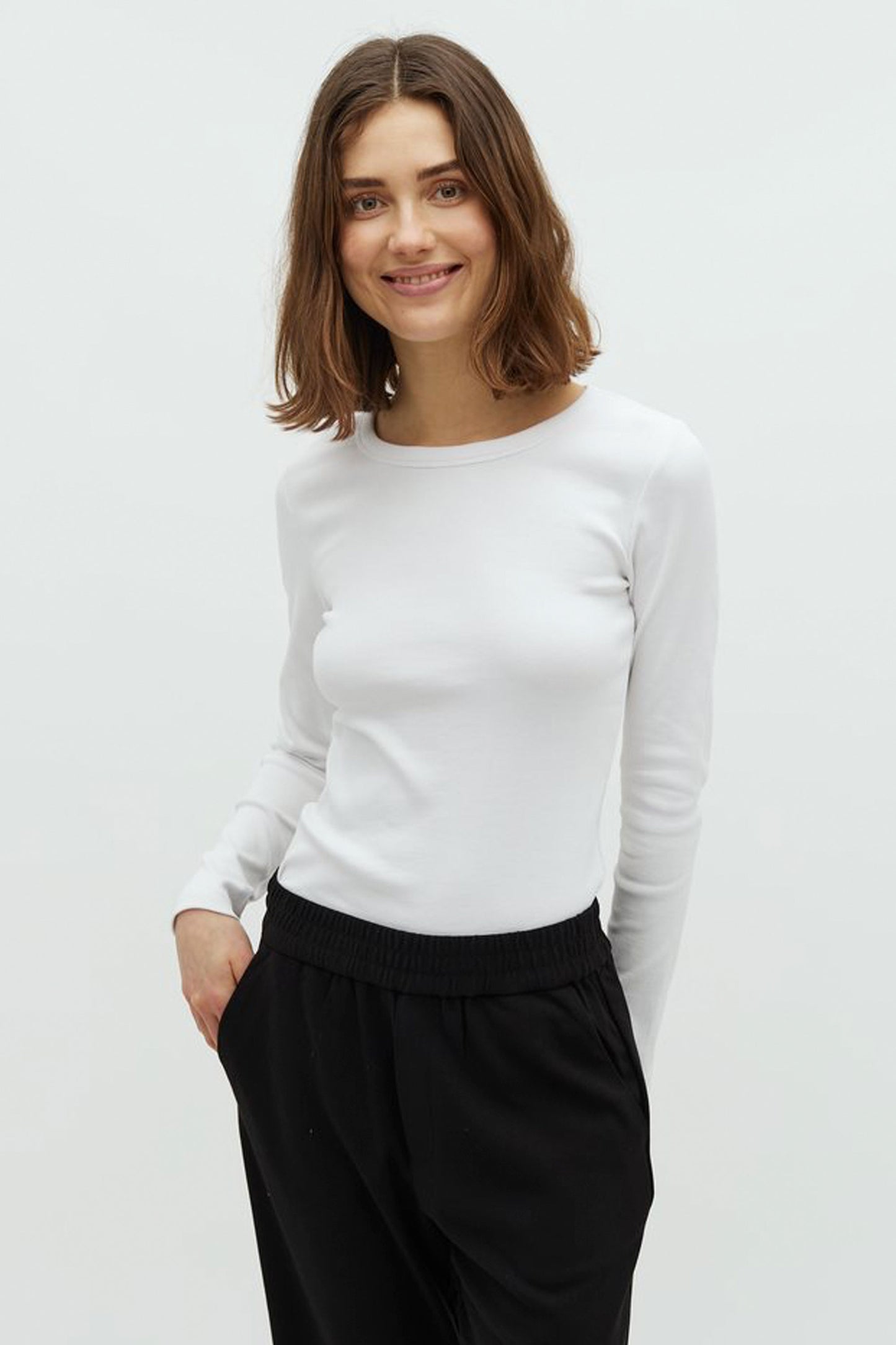 Pukas Surf Shop Woman Tee mbyM Otis Steel White