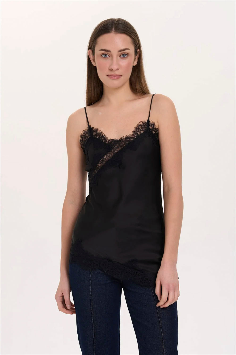Women's TOPS | Shop your favourite brands at PUKAS SURF SHOP