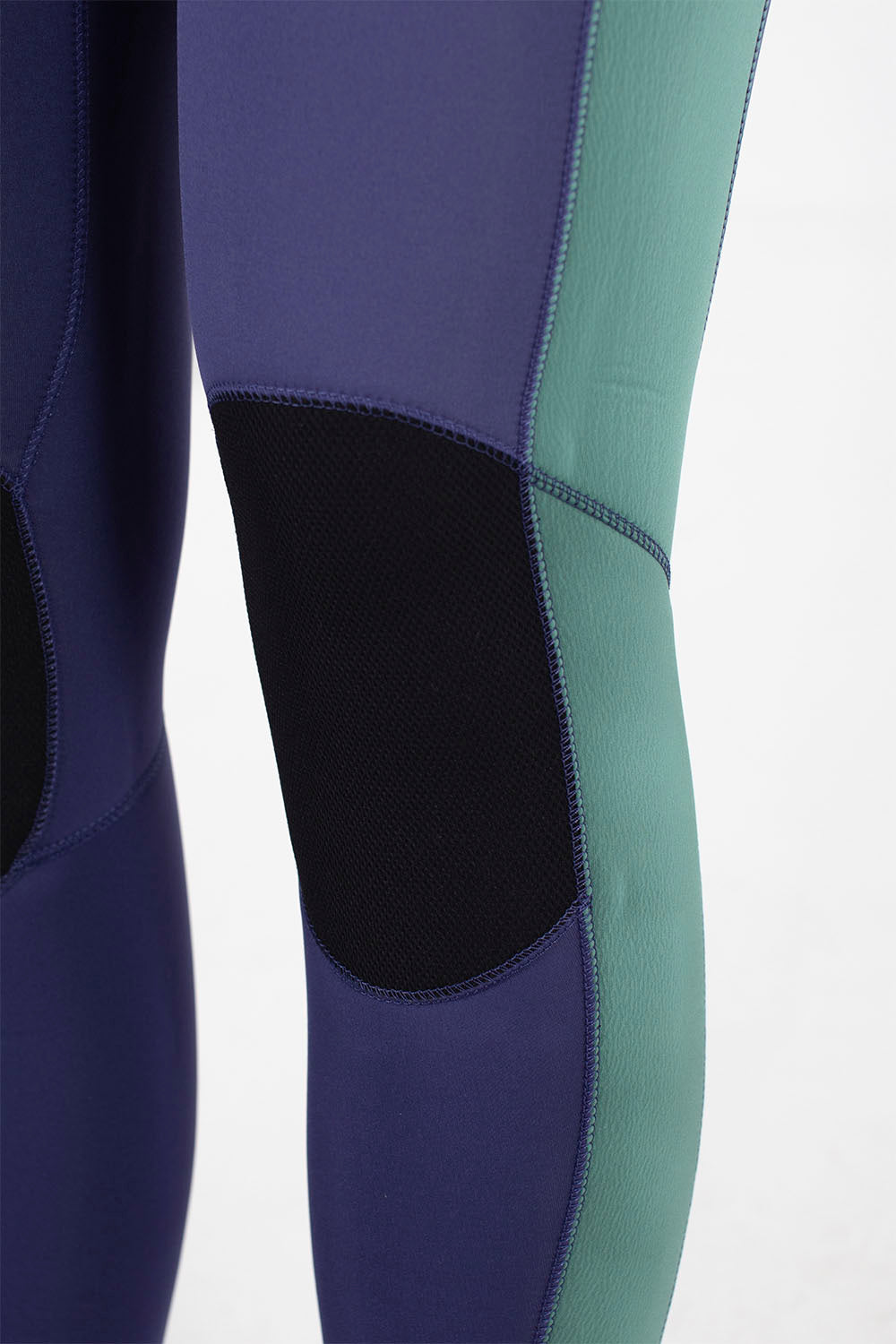 HURLEY Advant 3/2mm Front Zip Women's Wetsuit | Shop at PUKAS SURF