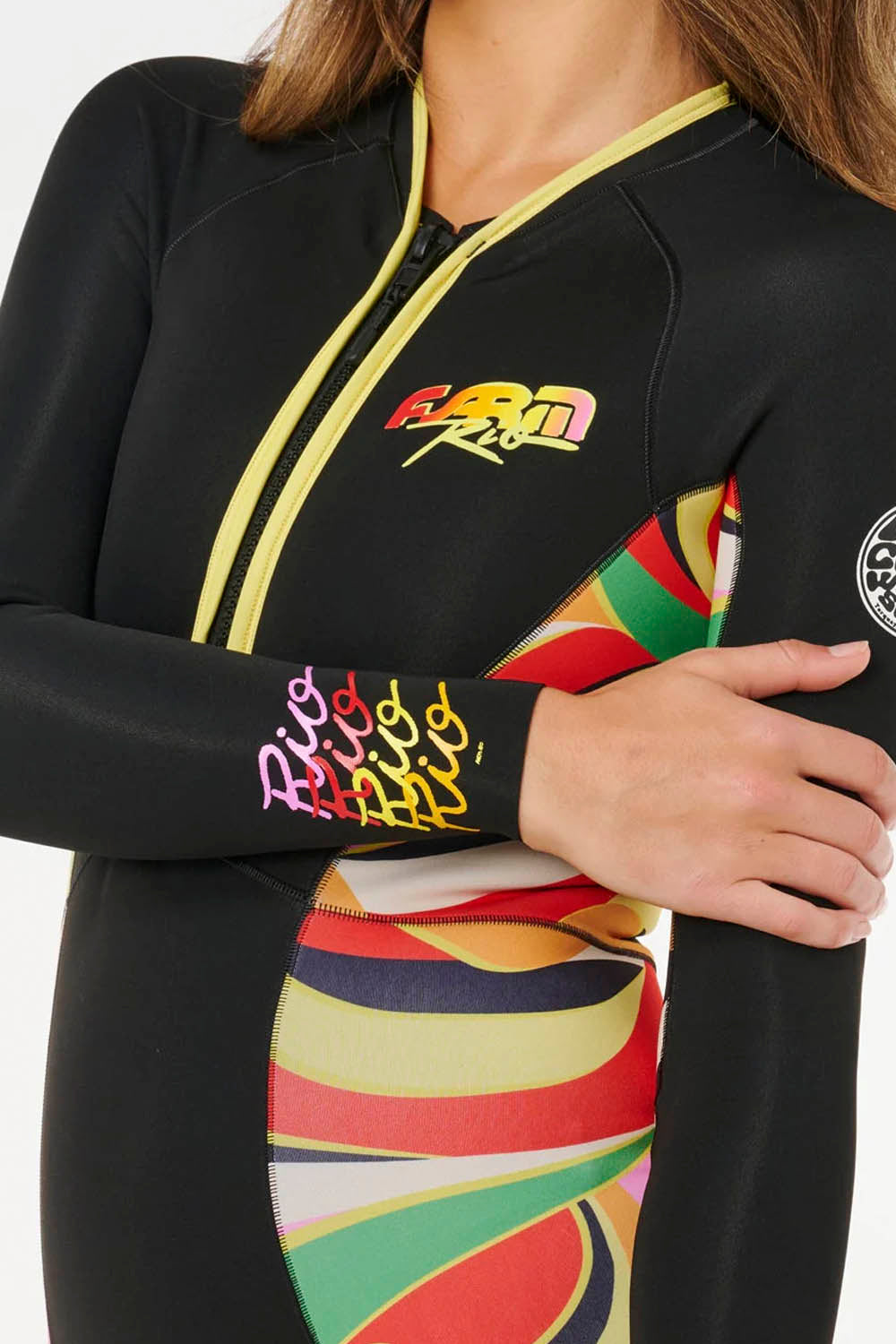 RIP CURL G-Bomb 1.5mm Front Zip Neon Waves Woman | Shop at PUKAS