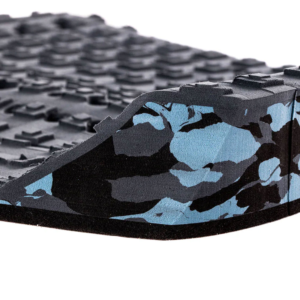 
                      
                        Pukas-Surf-Shop-creatures-grip-reliance-iii-charcoal-marine-camo
                      
                    