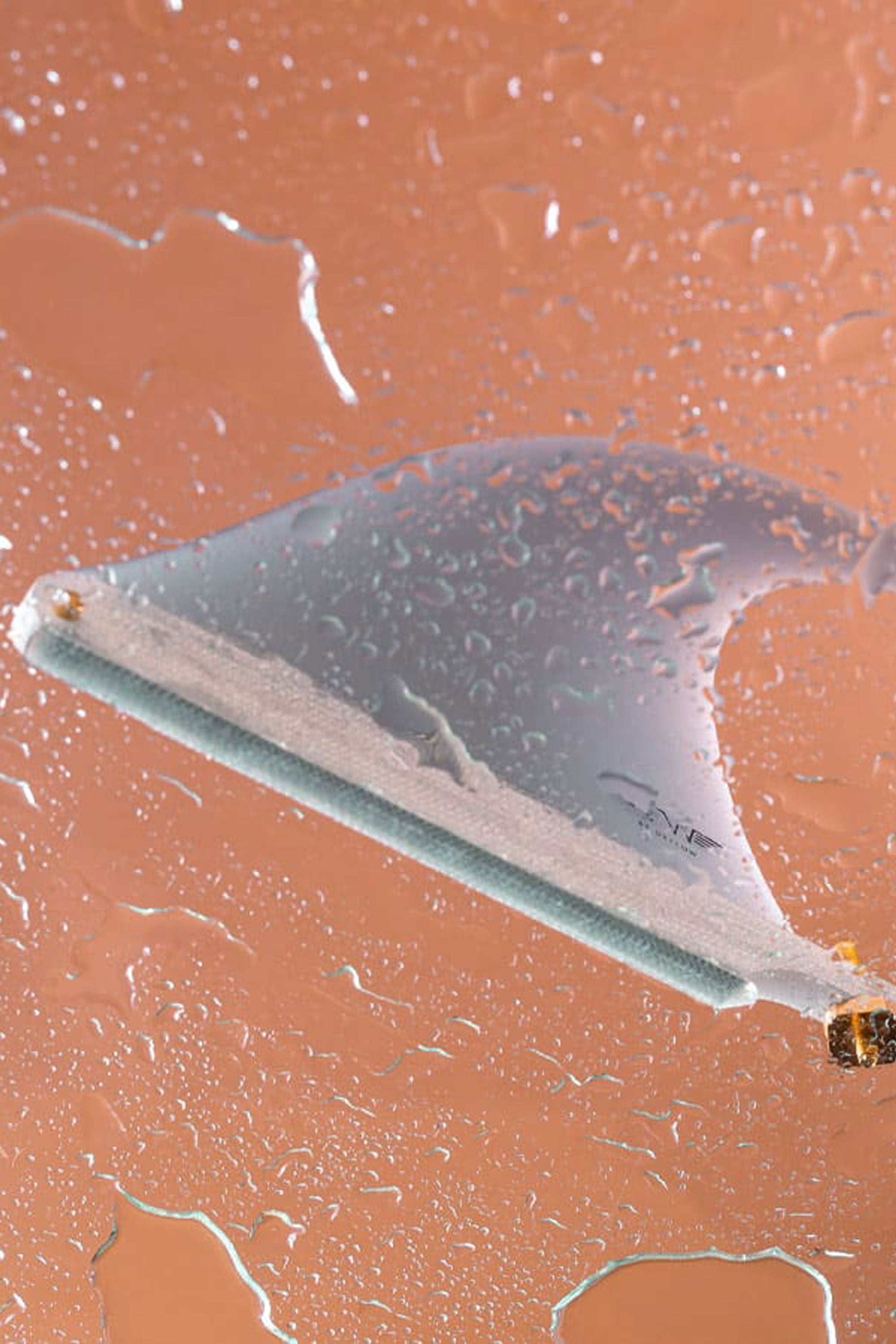 DEFLOW - TYLER WARREN - 9.5'' - FIBERGLASS - 1FIN | Shop at PUKAS